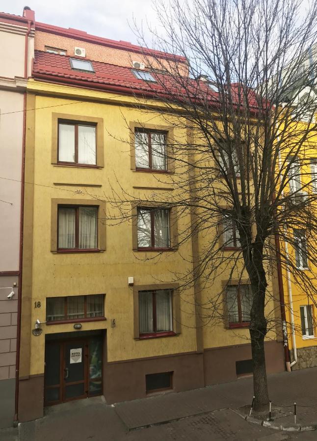 Hotel 18 Lvov Exteriér fotografie